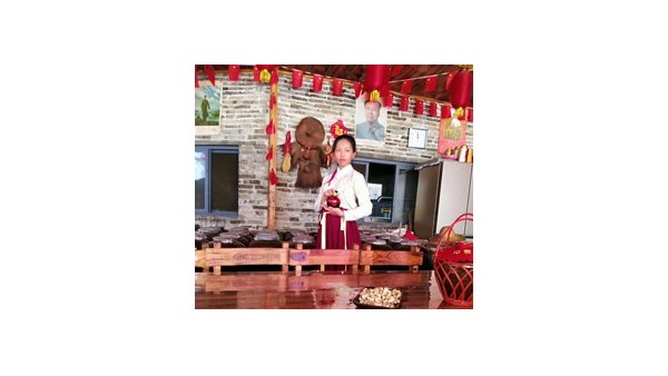 雙峰寨引進電加熱釀酒設(shè)備，邀請游客體驗堆花酒釀造全過程！