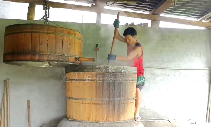 傳統(tǒng)設備效率低 出酒低