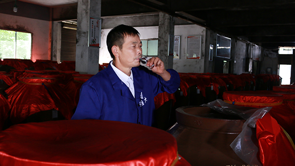 “好入喉，不上頭”的酒就是蒸酒設(shè)備釀造的純糧好酒嗎？