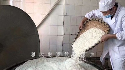 用小型蒸酒設(shè)備釀酒如做人，差一個時辰，那都不叫酒