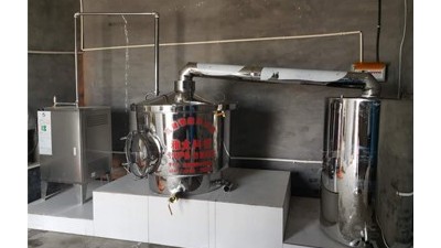 夏天用蒸餾釀酒設(shè)備做固態(tài)酒能行嗎？能，但要注意這7點！