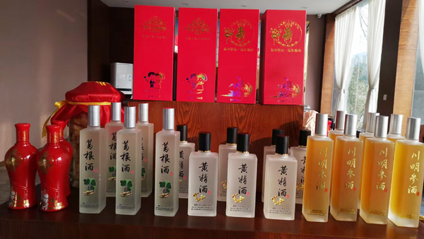 引進(jìn)燒酒設(shè)備做葛根酒，優(yōu)化葛根產(chǎn)業(yè)鏈，鋪就“致富”路